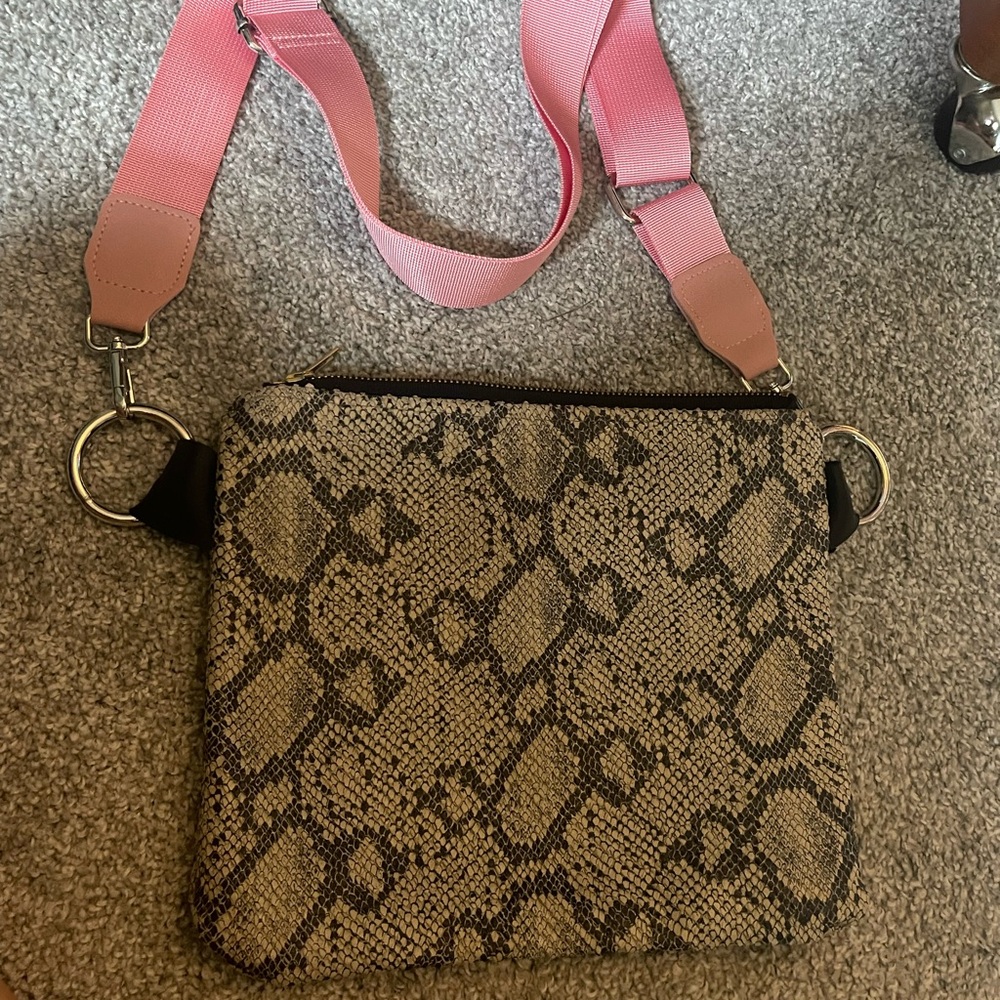 Be Alice snake crossbody and strap